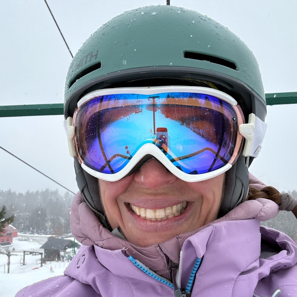 Meet your Posher, Nicole